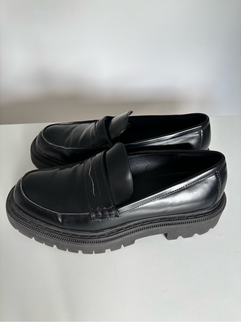 ALDO Black Chunky Platform Penny Loafers Size 9